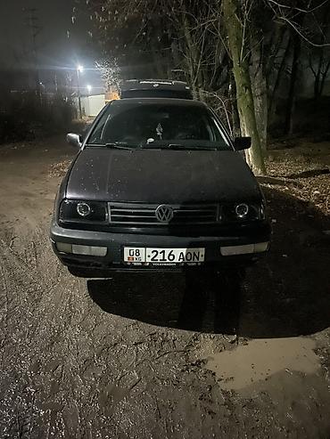 a4 b7: Volkswagen Vento: 1992 г., 1.8 л, Механика, Бензин, Седан — 4