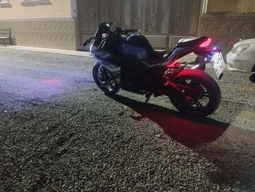 автономная печь в машину: Спортбайк синего цвета с обвесом full-fairing. Характеристики и