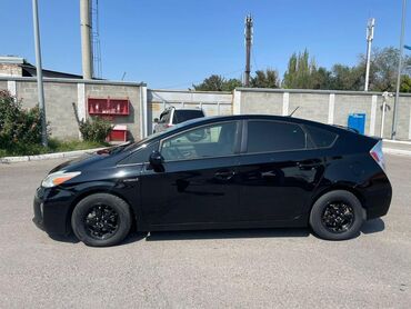 Toyota: Toyota Prius: 2014 г., 1.8 л, Автомат, Бензин, Хэтчбэк
