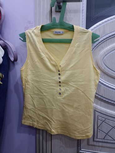 желтая футболка: Майка, Хлопок, M (EU 38), L (EU 40)