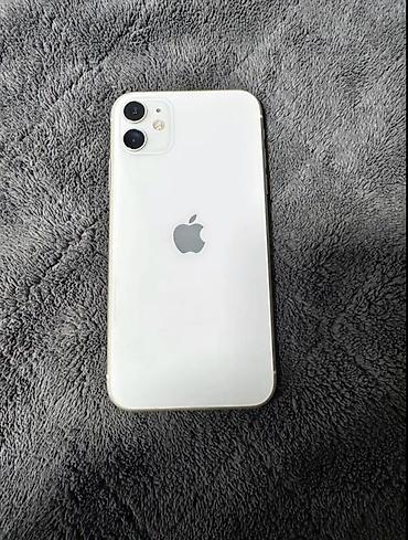 IPhone 11, Б/у, 256 ГБ, Белый, Наушники, Зарядное устройство, Защитное стекло, 100 %