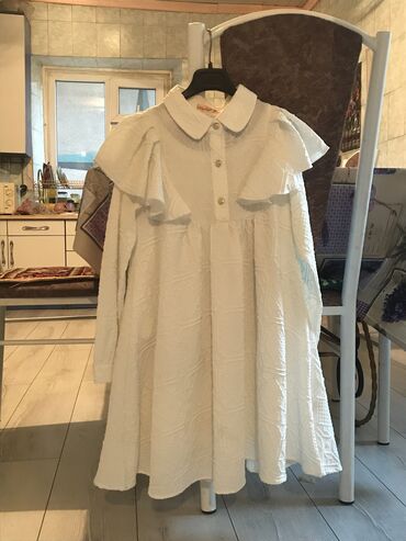 продаю старые вещи: Детское платье, цвет - Белый, Б/у