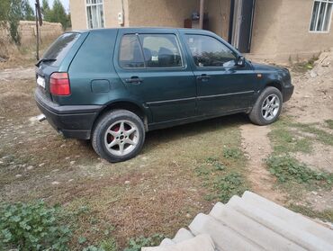 Volkswagen: Volkswagen Golf: 1997 г., 1.6 л, Механика, Бензин