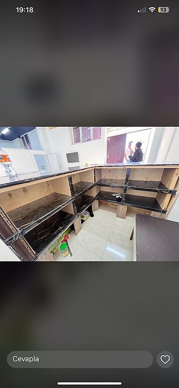 Mağaza üçün avadanlıq paketi - BERG markalı şüşə qapılı içki — 2