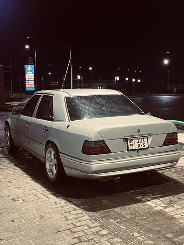 мерседес w124 e500 волчок купить в японии: Mercedes-Benz E-Class: 1994 г., 3.2 л, Автоматтык, Газ, Седан
