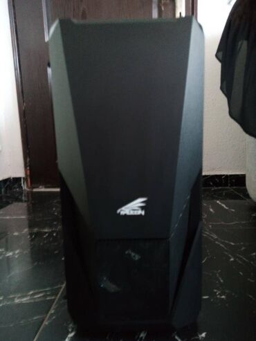 Desktop računari i radne stanice: Gejmer I7- FALCON vrhunska mašina, extra, jeftino---Vrhunska — 9