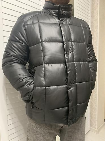 Куртки: Мужские зимние куртки 1) Темно‑синяя парка: - Теплый прямой силуэт до — 5