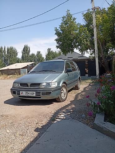 мото бокс: Mitsubishi Space Wagon: 1997 г., 2 л, Механика, Бензин, Минивэн — 1