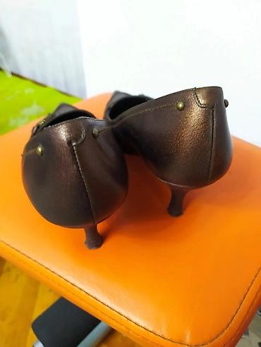 Туфли: Продаю туфли,в хорошем состоянии, производство Испания, размеры 38- — 26