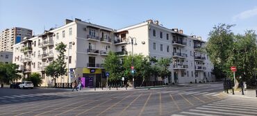 2 х комнатные квартиры: İcarəyə verilir 4 otaqlı köhnə tikili 100 m², Şah İsmayıl Xətai m