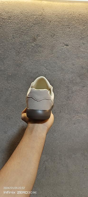 Women's Sneakers and athletic shoes: Ölçü: 38, Yeni — 5