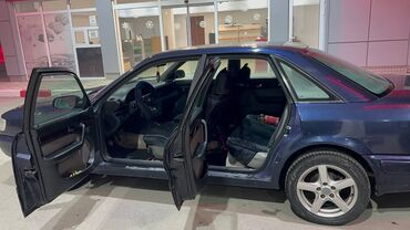 Audi: Audi A6: 1994 г., 2.6 л, Механика, Бензин, Седан — 5