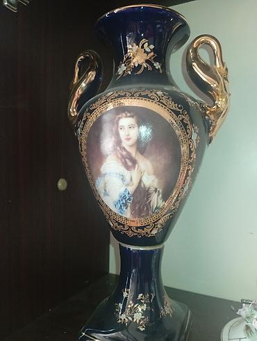 Bir vaza, Keramika