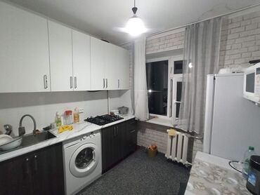квартира молдовановка: 1 бөлмө, 30 кв. м, Хрущевка, 2 кабат, Косметикалык ремонт