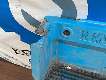 Другие детали кузова: Подножка Renault Magnum 400 2004 Контрактная из Германии, в отличном — 2