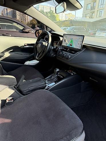 Продажа авто: Toyota Corolla: 2019 г., 1.8 л, Автомат, Бензин, Седан — 2