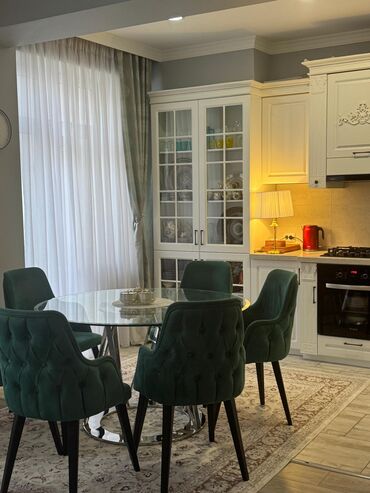 купить квартиру в токмоке: 3 комнаты, 90 м², Элитка, 7 этаж, Дизайнерский ремонт