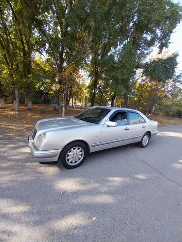 Mercedes-Benz: Mercedes-Benz E-Class: 1998 г., 2.4 л, Автомат, Бензин, Седан