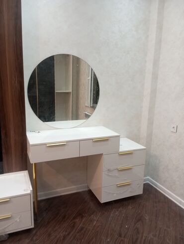 Sifarişlə dolablar: Düz dolab, Qonaq otağı üçün, Şifonyer, Açılan, Korpuslu, 3 qapılı -da lalafo.az — 10 Sifarişlə dolablar: Düz dolab, Qonaq otağı üçün, Şifonyer, Açılan, Korpuslu, 3 qapılı — 10