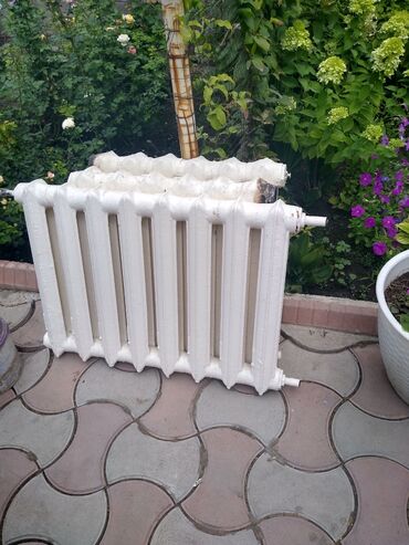 накопительный бак для воды в частном доме цена: Продаю чугунные радиаторы отопления в хорошем состоянии, секция 200
