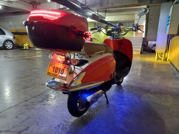 Mopedlər,skuterlər: Super vezyede qiymete razlaşma olar — 7