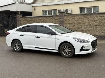 Hyundai: Hyundai Sonata: 2019 г., 2 л, Газ — 2