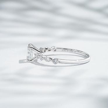 Украшения с бриллиантами: 💍 Премиальное кольцо из белого золота 750 пробы Элегантное кольцо — 4