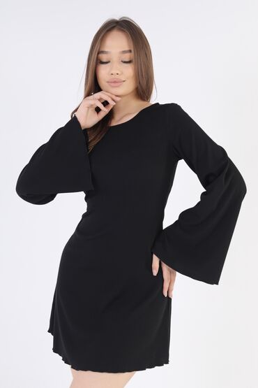 платье черный: Повседневное платье, Made in KG, Лето, Короткая модель, Полиэстер, Лапша, 2XL (EU 44), 3XL (EU 46)