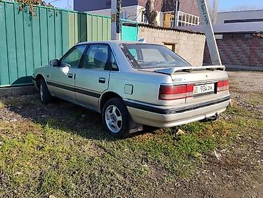 smart open: Mazda 626: 1987 г., Механика, Бензин, Седан — 1