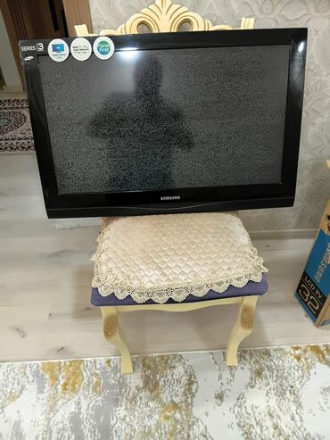 samsun a10s: İşlənmiş Televizor Samsung LCD 32" HD (1366x768), Ünvandan götürmə