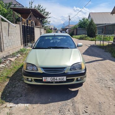 Toyota: Toyota Avensis: 2000 г., 2 л, Механика, Дизель, Хэтчбэк — 14