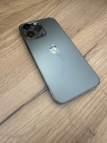 Apple iPhone: IPhone 13 Pro, Б/у, 128 ГБ, Graphite, Защитное стекло, Чехол, 79 %