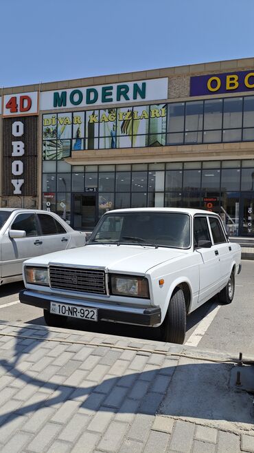 VAZ (LADA): VAZ (LADA) 2107: 1.6 l | 2005 il 54653 km Sedan