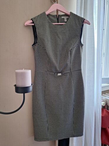 haljine za punije dame: H&M S (EU 36), bоја - Bež, Drugi stil, Drugi tip rukava