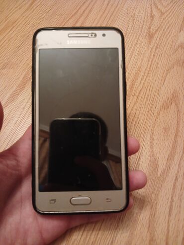 samsung d700: Samsung Galaxy Grand, 8 GB, İki sim kartlı