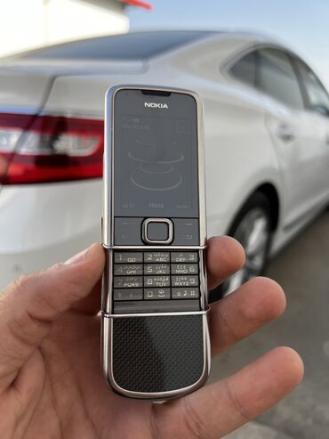nokiya 8800: Nokia 8800 Carbon Arte 4 Gb Telefon ideal veziyyətdədir. Heç bir