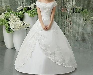 Свадебные платья: Свадебное платье, La Sposa, Винтажный стиль, Закрытое, Открытая спина, Гипюр, Пышное, Китай, Кружево, Б/у at lalafo.kg — 6 Свадебные платья: Свадебное платье, La Sposa, Винтажный стиль, Закрытое, Открытая спина, Гипюр, Пышное, Китай, Кружево, Б/у — 6