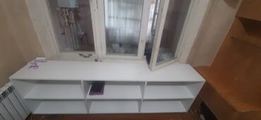 toyuk fere: Dolab.Uzunlugu 2,4m.Hündürlüyü 0,7 m.Metro Memar Əcəmi.Buraxahiş