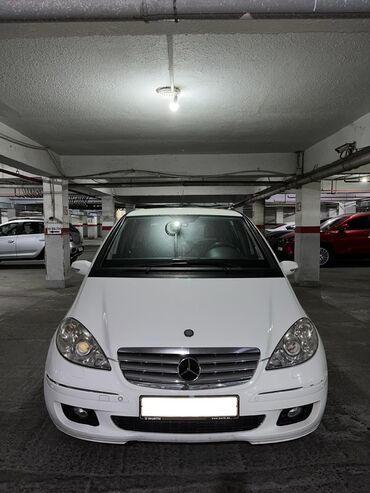 продажа авто в азербайджане: Maşın 6 ildir məndədir və yalnız şəxsi istifadə olunub. Vaxtında