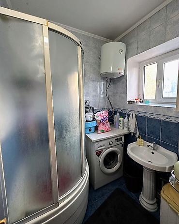 3 х комнатный квартира: 3 комнаты, 57 м², 105 серия, 3 этаж, Косметический ремонт — 7