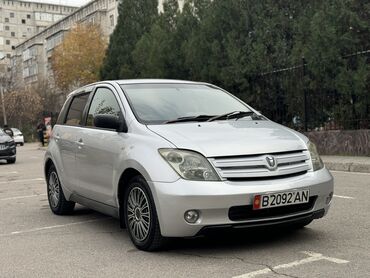 мухобойка на ист: Toyota ist: 2003 г., 1.5 л, Автомат, Бензин, Седан