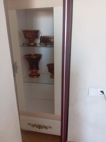 Ev üçün digər mebel: Bar,, dolab Yük daşinan zaman qapisinin şüşəsi sinib. Türkiyənindir lalafo.az -da Ev üçün digər mebel: Bar,, dolab Yük daşinan zaman qapisinin şüşəsi sinib. Türkiyənindir