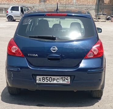 шевроле груз: Nissan Tiida: 2008 г., 1.6 л, Автомат, Бензин, Хэтчбэк