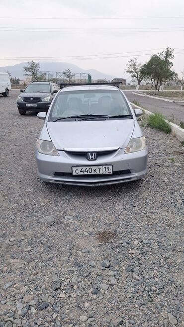 Honda: Honda Fit Aria: 2004 г., 1.5 л, Седан