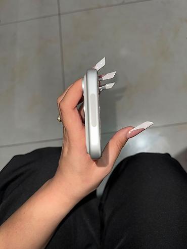 hoco airpods 3: IPhone 17 Pro Max, Ağ, Simsiz şarj — 5