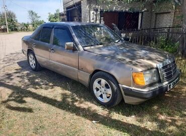 продажа квартир в бишкеке в рассрочку: Mercedes-Benz W124: 1987 г., 2.3 л, Механика, Бензин, Седан