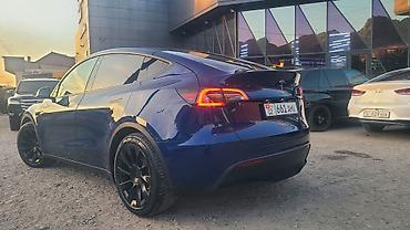 Tesla: Tesla Model Y: 2021 г., Электромобиль, Кроссовер — 10