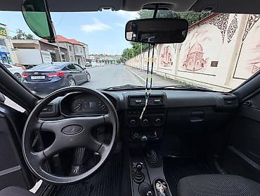 195 50 16: Lada Niva Legend, 3 qapılı SUV, tünd boz rəng. - Tam ötürücülü (4x4) — 5