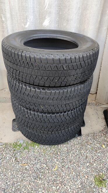 диска на мерс 15: Шиналар 215 / 70 / R 16, Кыш, Комплект, Жол тандабастар (АТ/МТ), Жапония, Bridgestone