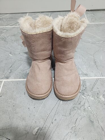 primadona obuca: Ugg boots, EMU, Size - 25